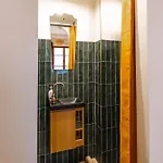 Modern Place In Sacre-coeur Appartement