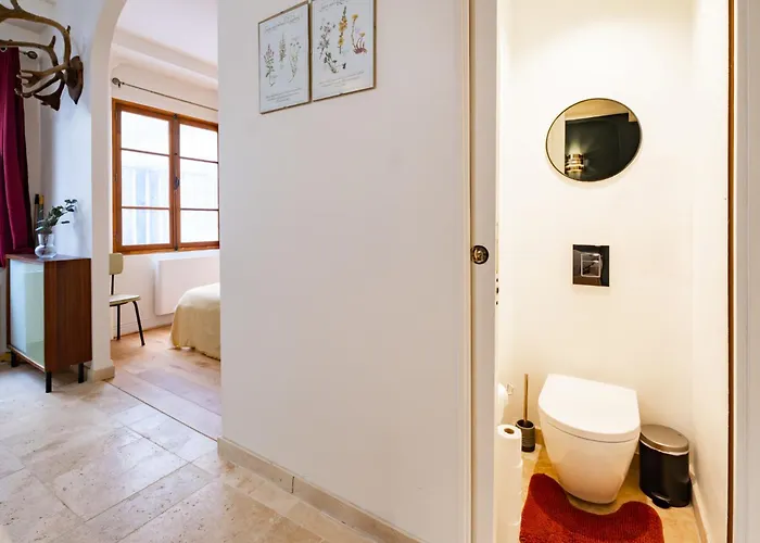 Modern Place In Sacré-coeur Appartement Paris
